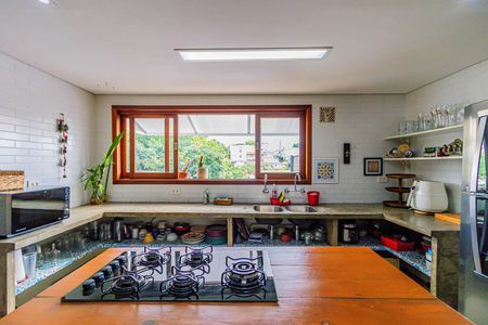 Casa para alugar com 134m², 3 quartos e 3 vagas Casa para alugar com 134m², 3 quartos e 3 vagasCozinha