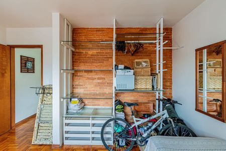 Casa para alugar com 134m², 3 quartos e 3 vagas Casa para alugar com 134m², 3 quartos e 3 vagasQuarto
