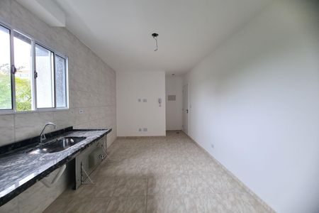 Sala e Cozinha de apartamento à venda com 2 quartos, 42m² em Vila Bela, São Paulo