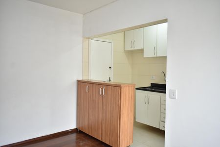 Sala de apartamento à venda com 2 quartos, 48m² em Parque Imperial, São Paulo