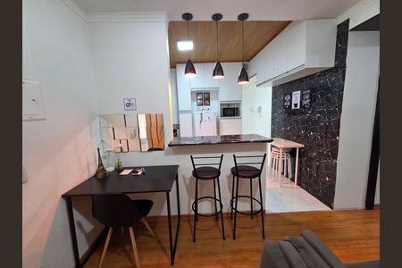 Apartamento para alugar com 66m², 1 quarto e 1 vaga Apartamento para alugar com 66m², 1 quarto e 1 vagaSala