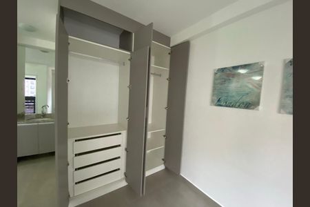 Foto 13 de apartamento para alugar com 1 quarto, 38m² em Morumbi, São Paulo