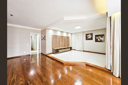 Apartamento à venda com 3 quartos, 158m² em Vila Santa Teresa, Santo André