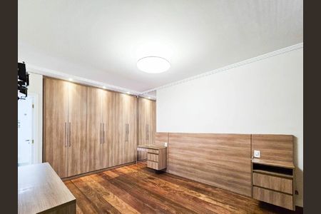 Apartamento à venda com 3 quartos, 158m² em Vila Santa Teresa, Santo André