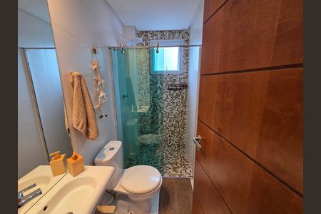 Apartamento para alugar com 75m², 2 quartos e 1 vaga Apartamento para alugar com 75m², 2 quartos e 1 vagaBanheiro da Suíte 1