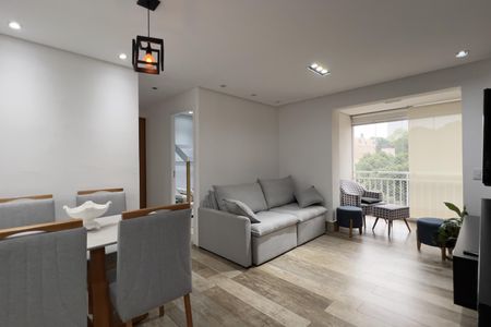 Sala de apartamento para alugar com 2 quartos, 62m² em Vila Leonor, Guarulhos