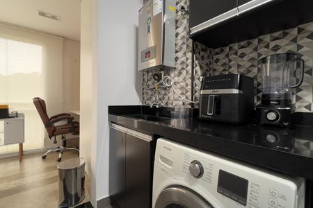 Apartamento à venda com 62m², 2 quartos e 1 vaga Apartamento à venda com 62m², 2 quartos e 1 vagaCozinha e Área de Serviço