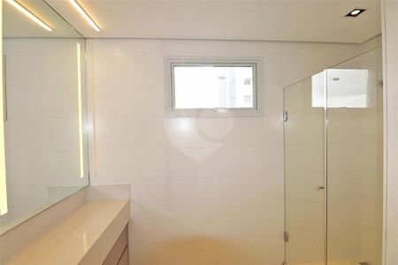 Apartamento à venda com 182m², 4 quartos e 4 vagas
