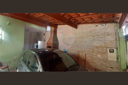 Casa à venda com 212m², 3 quartos e 4 vagas