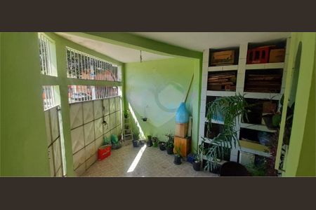 Casa à venda com 3 quartos, 212m² em Jardim Edith, São Paulo
