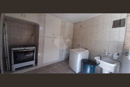 Casa à venda com 3 quartos, 212m² em Jardim Edith, São Paulo