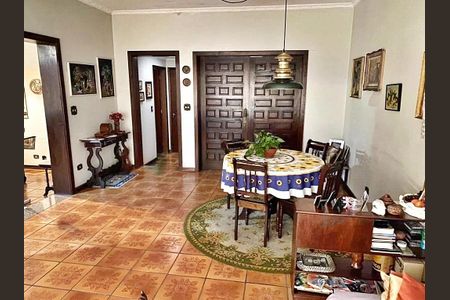 Casa à venda com 3 quartos, 250m² em Vila Albertina, São Paulo