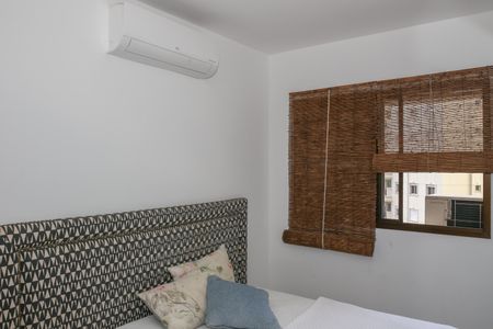 Apartamento à venda com 247m², 4 quartos e 4 vagas Apartamento à venda com 247m², 4 quartos e 4 vagasQuarto 3