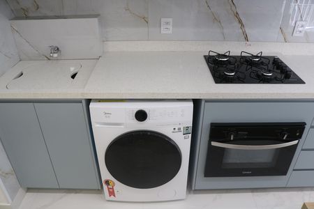 Apartamento à venda com 34m², 2 quartos e sem vagaCozinha e Área de Serviço