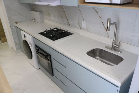 Apartamento à venda com 34m², 2 quartos e sem vagaCozinha e Área de Serviço
