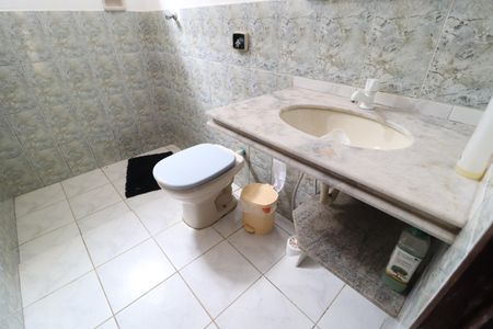 Casa para alugar com 60m², 2 quartos e 1 vagaBanheiro Social