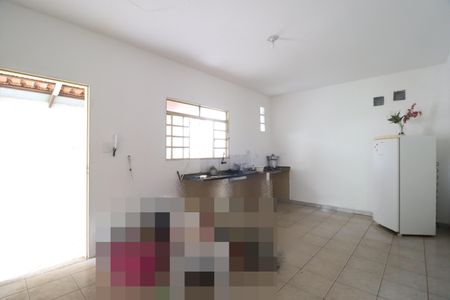 Casa para alugar com 60m², 2 quartos e 1 vagaCozinha