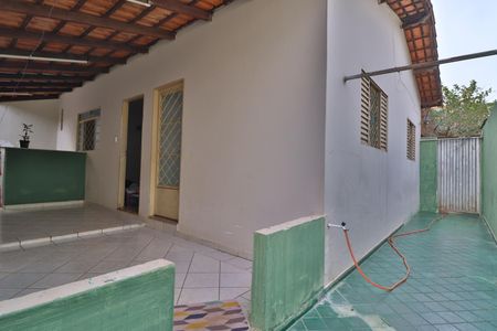 Casa para alugar com 60m², 2 quartos e 1 vagaVaranda