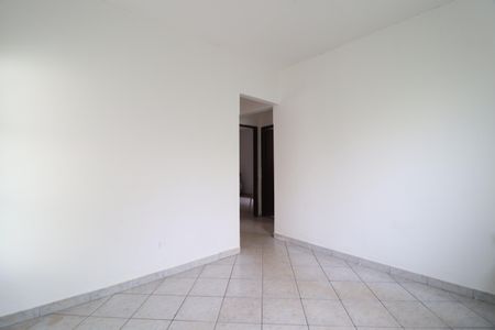 Casa para alugar com 60m², 2 quartos e 1 vagaSala