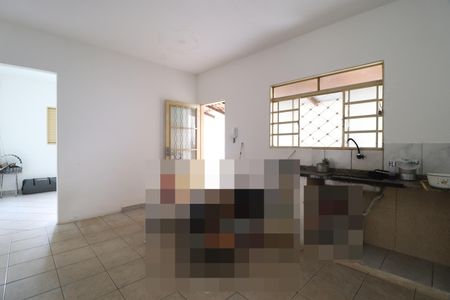 Casa para alugar com 60m², 2 quartos e 1 vagaCozinha