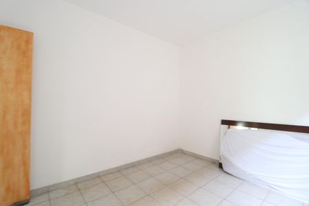 Casa para alugar com 60m², 2 quartos e 1 vagaQuarto 1