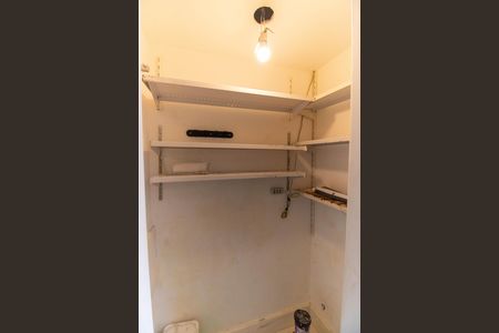 Apartamento à venda com 45m², 1 quarto e 1 vaga Apartamento à venda com 45m², 1 quarto e 1 vagaQuarto de Serviço