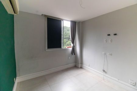 Suíte  de apartamento para alugar com 1 quarto, 45m² em Ingá, Niterói