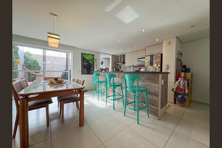 Casa para alugar com 190m², 3 quartos e 4 vagasSala