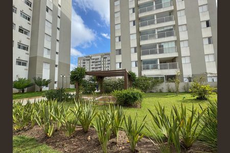 Área externa de casa à venda com 3 quartos, 190m² em Cidade São Francisco, São Paulo