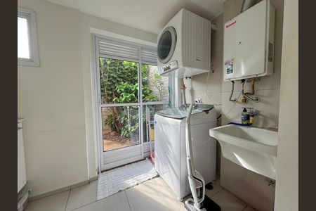 Área de serviço de casa à venda com 3 quartos, 190m² em Cidade São Francisco, São Paulo