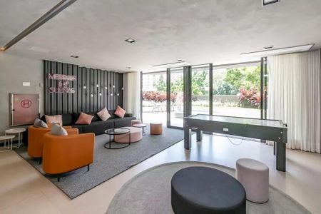 Apartamento à venda com 26m², 1 quarto e sem vaga Apartamento à venda com 26m², 1 quarto e sem vagaSalão de Jogos