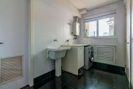 Apartamento à venda com 180m², 3 quartos e 4 vagas