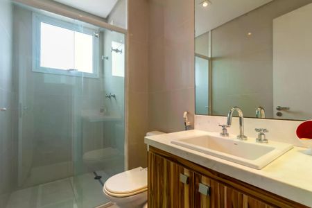 Apartamento à venda com 180m², 3 quartos e 4 vagas