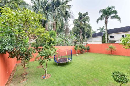 Casa à venda com 4 quartos, 310m² em Santo Amaro, São Paulo