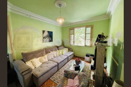 Apartamento à venda com 125m², 3 quartos e 1 vaga