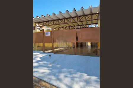 Casa à venda com 140m², 3 quartos e 3 vagas