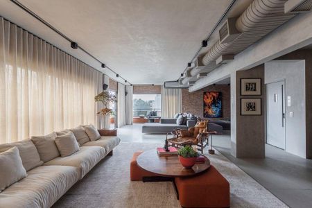 Apartamento à venda com 267m², 3 quartos e 3 vagas