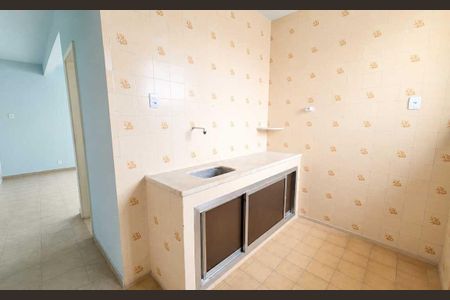 Cozinha de kitnet/studio para alugar com 2 quartos, 70m² em Quintino Bocaiúva, Rio de Janeiro