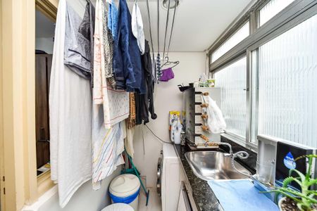 Apartamento à venda com 80m², 2 quartos e 1 vagaÁrea de Serviço