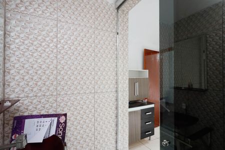 Apartamento à venda com 64m², 3 quartos e sem vaga Apartamento à venda com 64m², 3 quartos e sem vagaBanheiro da Suíte