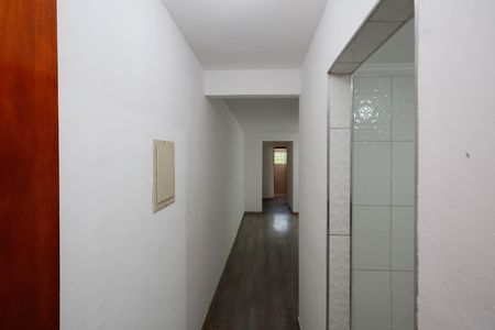 Apartamento à venda com 64m², 3 quartos e sem vaga Apartamento à venda com 64m², 3 quartos e sem vagaCorredor