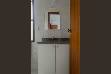 Apartamento para alugar com 86m², 3 quartos e 2 vagas Apartamento para alugar com 86m², 3 quartos e 2 vagasBanheiro da Suíte 1