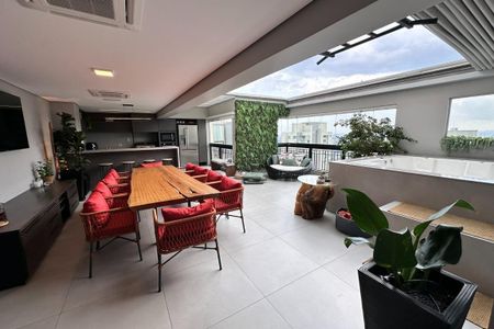 Apartamento à venda com 165m², 2 quartos e 3 vagas