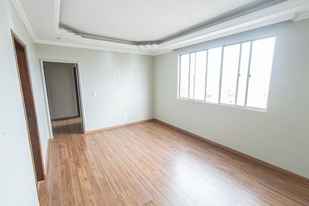Sala de apartamento à venda com 3 quartos, 100m² em Alípio de Melo, Belo Horizonte