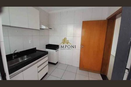 Casa à venda com 108m², 2 quartos e 2 vagas