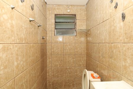 Casa para alugar com 100m², 1 quarto e 2 vagasBanheiro