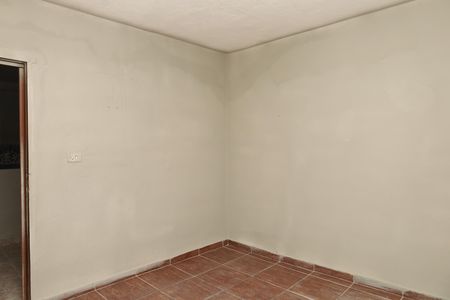 Quarto 1 de casa para alugar com 1 quarto, 100m² em Parada Xv de Novembro, São Paulo