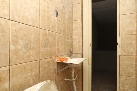 Casa para alugar com 100m², 1 quarto e 2 vagasBanheiro