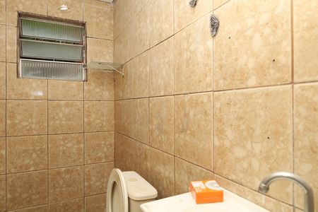 Casa para alugar com 100m², 1 quarto e 2 vagasBanheiro
