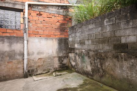 Casa para alugar com 100m², 1 quarto e 2 vagasQuintal